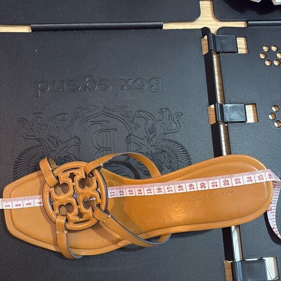Tory Burch Miller Bombé Low Heel Sandals/Dust Bag Caramel Corn 8 - Picture 14 of 16